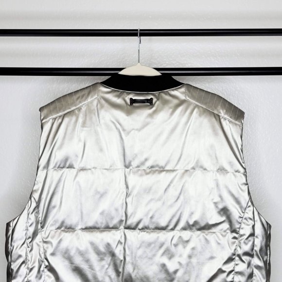 Calvin Klein Men's Silver Puffer Vest Size Large. - Picture 10 of 13